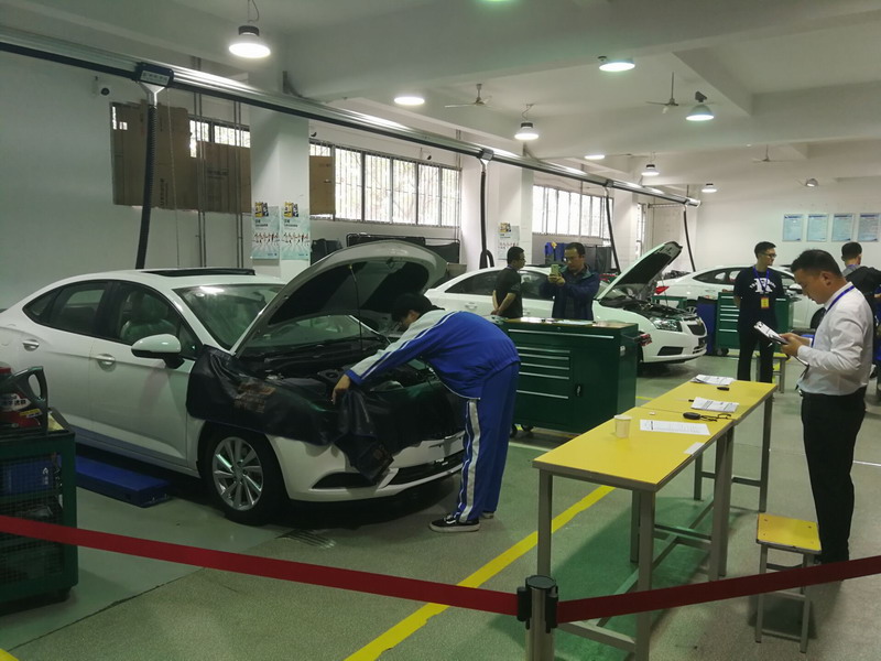 汽車工程學(xué)院成功舉辦2019年校級技能大賽