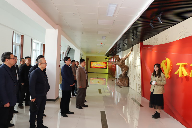 徐州開放大學開展“重走紅色路線傳承紅色基因”主題教育活動
