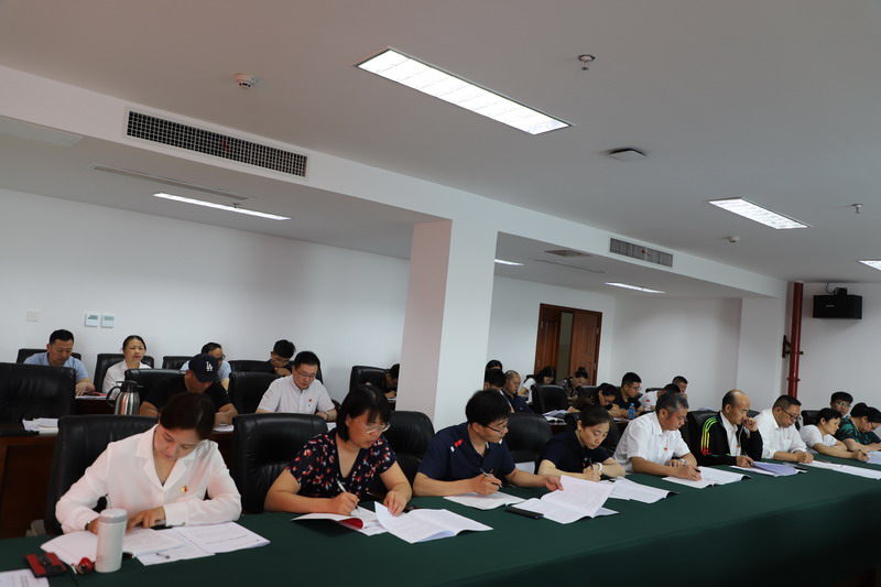 校黨委理論學(xué)習(xí)中心組（擴大）專題學(xué)習(xí)習(xí)近平在慶祝中國共產(chǎn)黨成立100周年大會上的重要講話精神