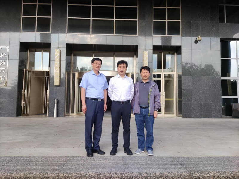 我校應(yīng)邀參加國家發(fā)改委深化促進(jìn)家政服務(wù)業(yè)提質(zhì)擴(kuò)容“領(lǐng)跑者”行動專題調(diào)研會議