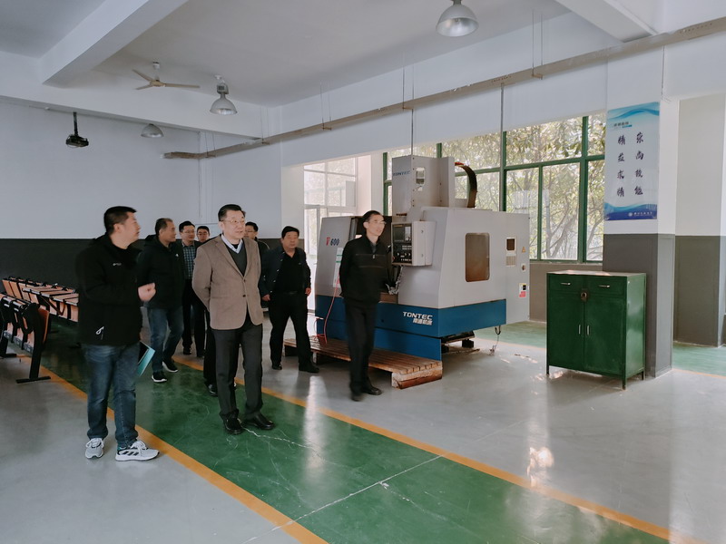 江蘇省退役軍人事務(wù)廳來校開展退役軍人補貼性教育培訓承訓機構(gòu)績效評估工作